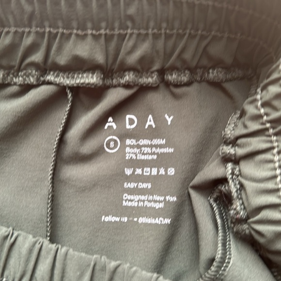 Aday pants - Picture 3 of 5